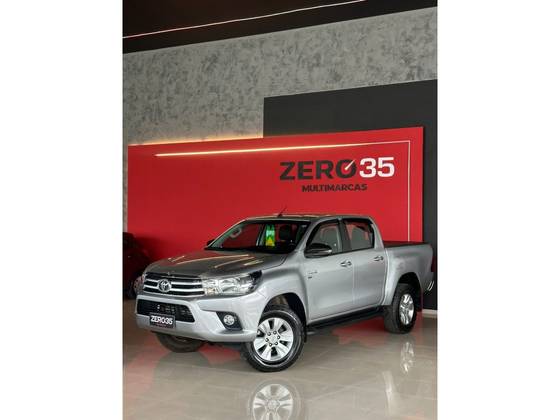 TOYOTA HILUX 2.7 SRV 4X2 CD 16V FLEX 4P AUTOMÁTICO TOYOTA HILUX 2.7 SRV 4X2 CD 16V FLEX 4P AUTOMÁTICO
